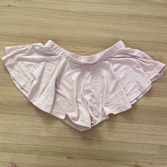 Michelle by Comune tanga Shorts - Picture 1 of 3